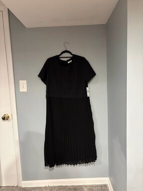 DKNY Black Midi Dress with Pleats